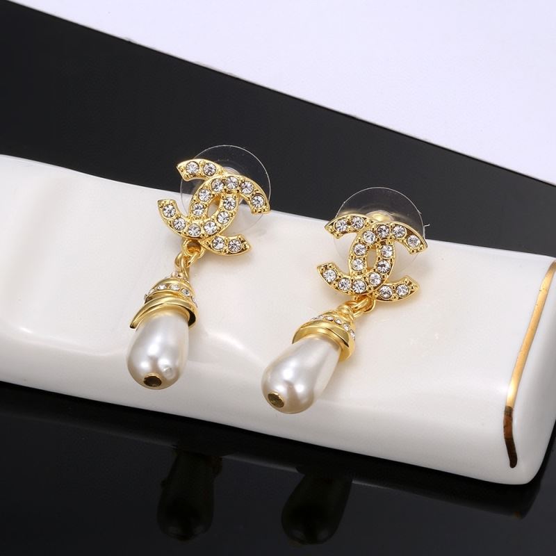 Ch**el earrings